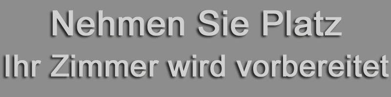 Nehmen Sie vor dem Einchecken im Hotel Platz